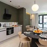 Apartamento Saristays Lofts L *